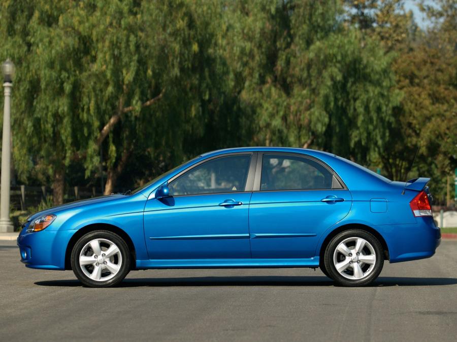  Kia Spectra 2004 года  (фото 28 из 28)